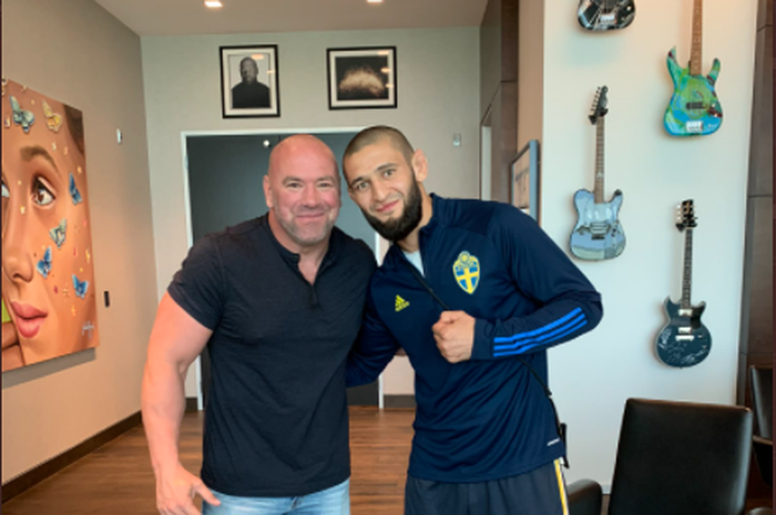 Rumor Khamzat Chimaev berkaitan dengan UFC 312 dibahas oleh Dana White.
