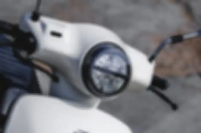 Saingan berat Vespa, Honda luncurkan motor matic klasik terbaru Honda NS125LA.