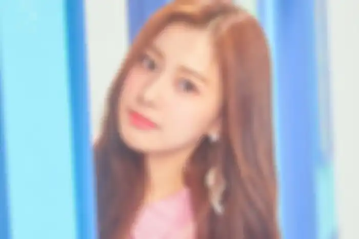 Kang Hyewon