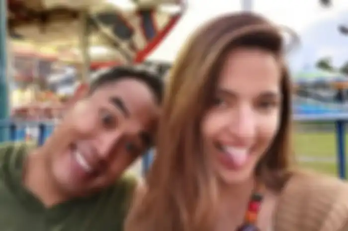 Nia Ramadhani bersama sang suami, Ardi Bakrie.