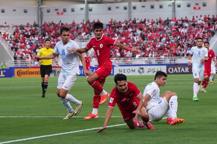 Timnas U-23 Indonesia menghadapi Uzbekistan U-23 dalam laga semifinal Piala Asia U-23 2024 di Stadion Abdullah bin Khalifa, Doha, Qatar.