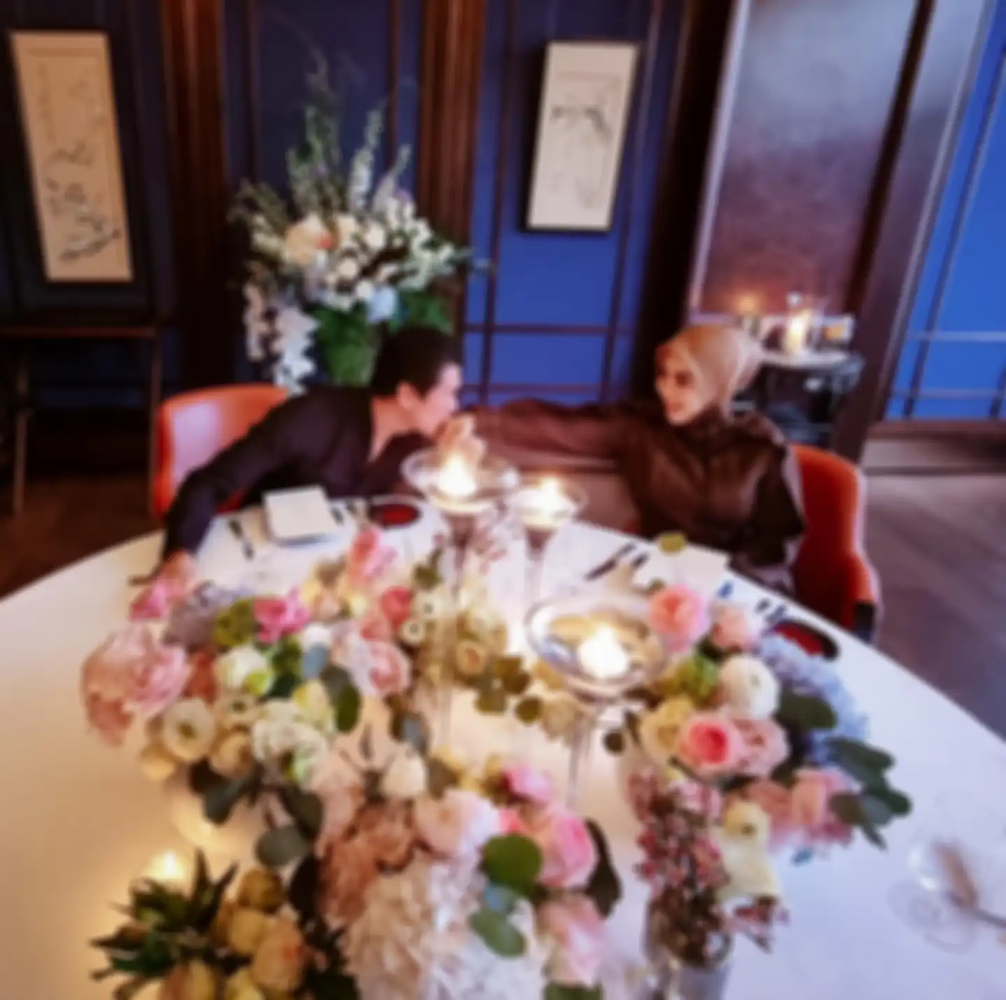 Syahrini dan Reino Barack rayakan ulang tahun pernikahan yang ke 3 dengan dinner romantis di restaurant mewah di Jepang