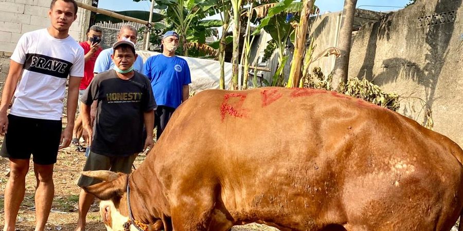 Berkurban Satu Ekor Sapi, Rezaldi Hehanussa Ingin Bantu Masyarakat