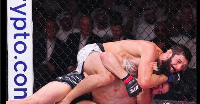 Khamzat Chimaev Diklaim Bisa Langkahi Seramnya Jurus Gulat Khabib Nurmagomedov