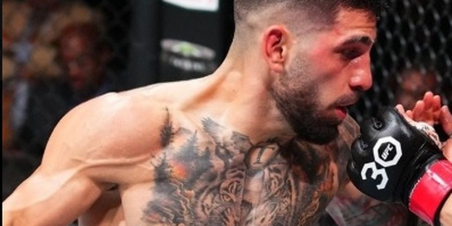 UFC 308 - Illia Topuria Beri Peringatan, Max Holloway Mungkin Butuh Helm Jika Ingin Selamat