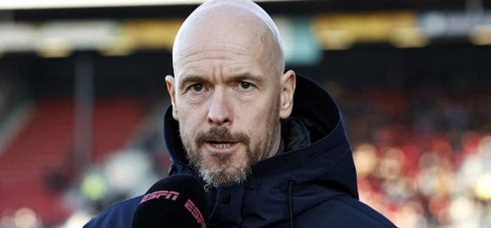 Pelatih Ajax Amsterdam, Erik ten Hag, sebelum duel Liga Belanda melawan Go Ahead Eagles di Deventer (27/2/2022).