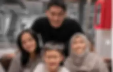 Citra Monica Semprot Netizen yang Berkomentar Pedas Sebut Anaknya Bertingkah Sombong pada Saudara Sambungnya: Jika Tak Tahu Apa-apa Jangan Berkomentar!