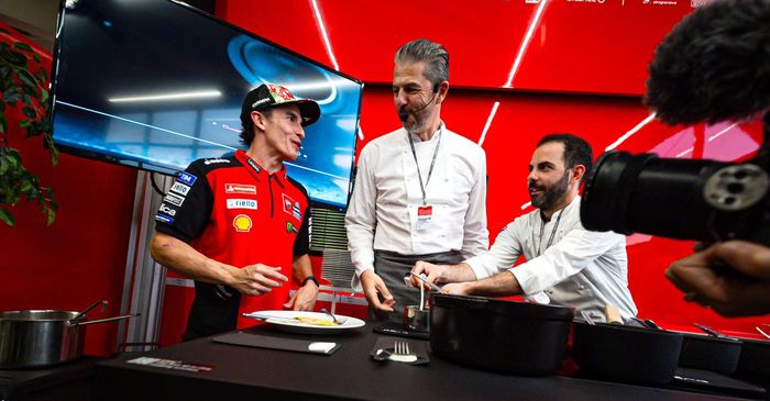Marc Marquez Puji Steward yang Tangani Insiden Duel dengan Francesco Bagnaia, Bawa Mentalitas Sama di Sirkuit yang Tidak Disukai pada MotoGP Belanda 2025