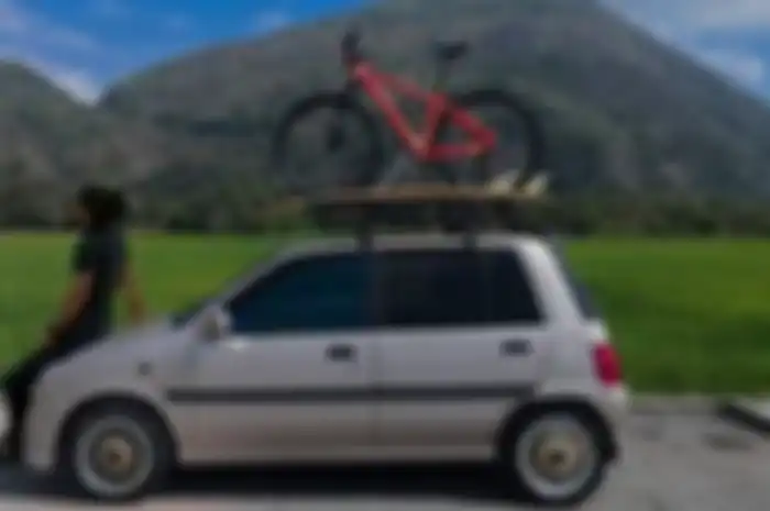Penampakan luar mobil kancil milik @aceyie.