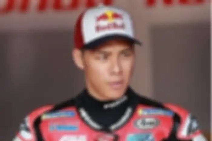 Takaaki Nakagami.