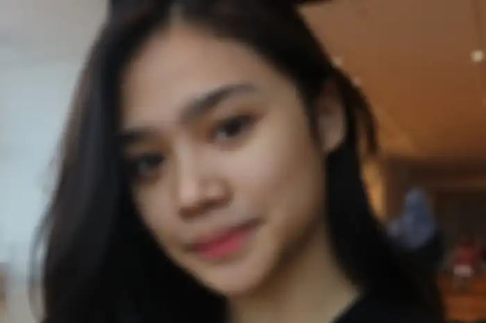 Tiara Savitri