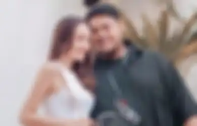 Pamer Foto-foto Prewedding, Ivan Gunawan Blak-blakan Bongkar Alasan Tampil Beda di Depan Kamera: Dia Suka Ada Brewoknya 