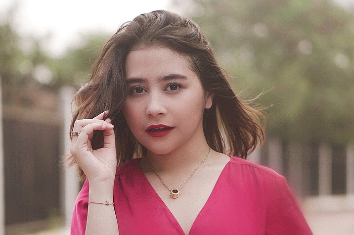 Prilly Latuconsina Kolaborasi Bareng DJ Internasional sampai Dilirik Label Besar, Banting Stir Jadi Penyanyi?