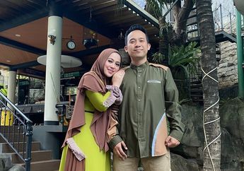 Enggak Selalu Romantis, Istri Denny Cagur Mengaku Pernah Sampai Minggat karena Kesal dengan Kelakuan Sang Suami