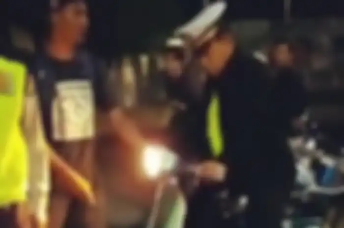 Polisi Razia