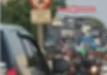 Tepok Jidat! Video Pemotor Masih Saja Bandel Lewatin flyover Galur, Akhirnya Lawan Arah Bro