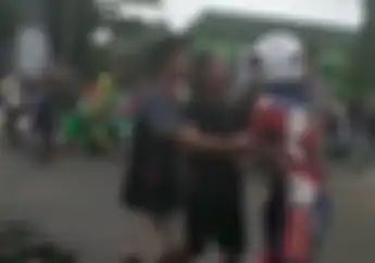 Mencekam, Video Detik-detik Balap Road Race Jadi Ajang Baku Hantam, Polisi Sampai Kewalahan
