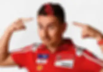 Walah! Jorge Lorenzo Bandingkan Yamaha YZF-M1 dengan Desmosedici, Apa Katanya?