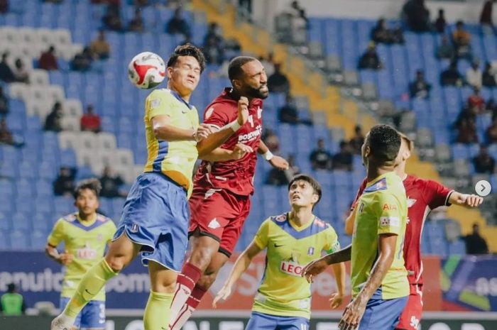 Suasana pertandingan ASEAN Club Championship 2024-2025 antara PSM Makassar melawan BG Pathum United di Stadion Batakan, Balikpapan, Rabu (21/8/2024) malam WIB.