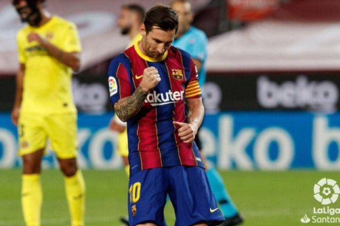 Selebrasi megabintang Barcelona, Lionel Messi, saat cetak gol ke gawang Villarreal dalam pertandingan Minggu (27/9/2020).