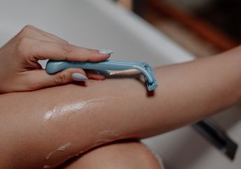 Jangan Diabaikan, Ternyata ini Loh Manfaat Mencukur Bulu di Area Intim Sesuai Anjuran Islam