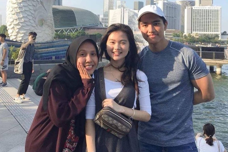 Porno kastingda porno sikish