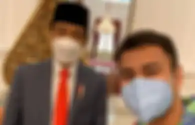Dipanggil Jokowi Usai Disuntik Vaksin Corona Dosis Kedua, Raffi Ahmad Syok Dengar Cerita Uya Kuya Saat Blackout Karena Covid-19: Udah Ampun!