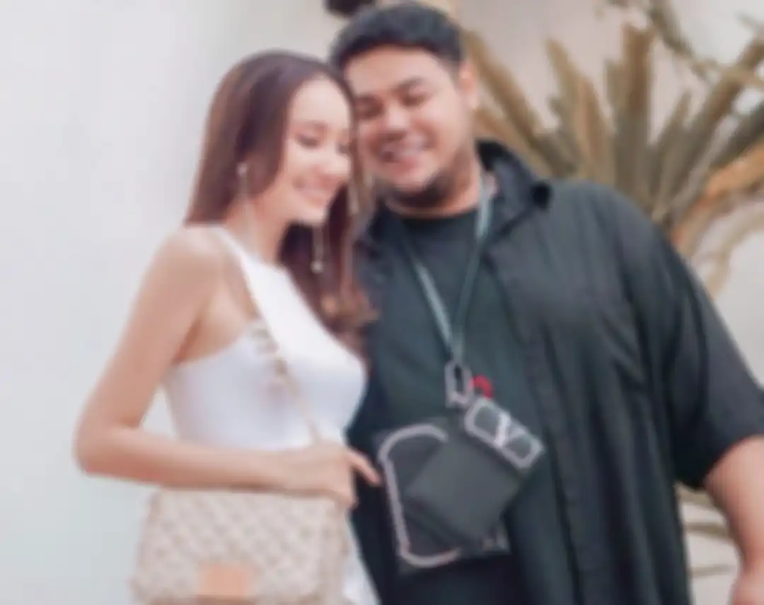 Potret mesra Bella Aprilia dan Ivan Gunawan