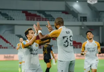 Hasil Liga 1 - Hattrick Alex Martins Bawa Dewa United Menang Telak di Kandang PSIS Semarang