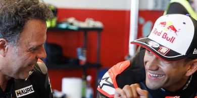 Dibela-belain Beli Helm dan Jaket Balap untuk Naik Aprilia, Senyum Jorge Martin Tanda Positif untuk Rekonsiliasi?