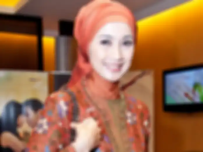 Tak Lagi Melajang, Dessy Ratnasari Ungkap Sosok Pacar Barunya, Siapa?