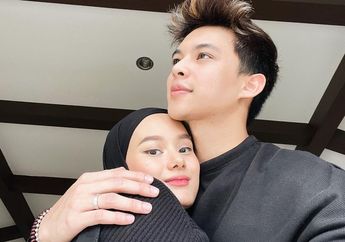 Gaya Couplenya Gak Pernah Gagal, Intip Potret Dinda Hauw dan Rey Mbayang Saat Berpose di Tengah Kota Paris!