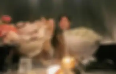 Momen Baifern dan Nine Naphat Rayakan Valentine. Dinner Romantis!