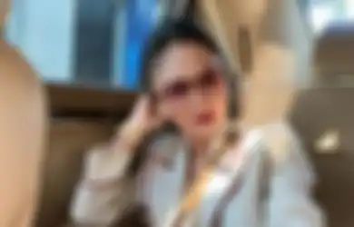 Masih Kinyis-kinyis Bak Anak Kuliahan, Ternyata Ini Rahasia Awet Muda Yuni Shara yang Sangat Simpel dan Murah, Mantan Raffi Ahmad Punya Ritual Khusus: Dipakai Mulai dari Muka Hingga Leher