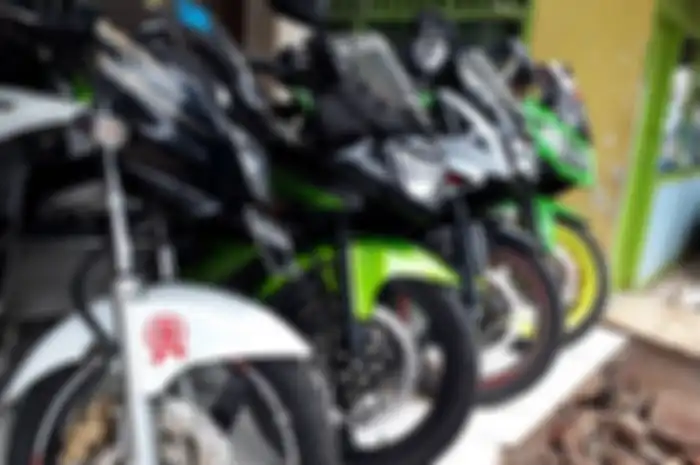 Deretan motor bekas Kawasaki Ninja 150 2-Tak