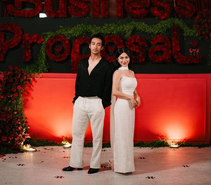 Ariel Tatum dan Abidzar Al-ghifari sebagai dua tokoh utama A Business Proposal.