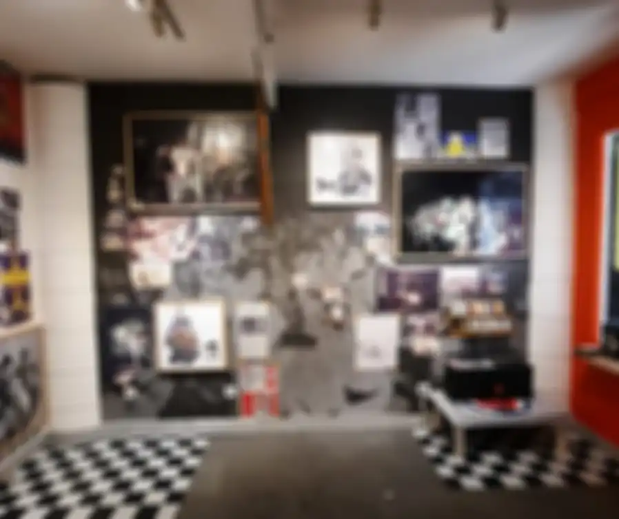 Pameran seni “Rudy’s Story : Rekam Jejak 25 Tahun Shaggydog” di Gudskul, Jakarta.