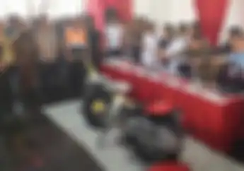 Berkat Alat Canggih, Puluhan Unit Mobil Mewah dan 35 Motor Gagal Diselundupkan, Segala Cara Diambil