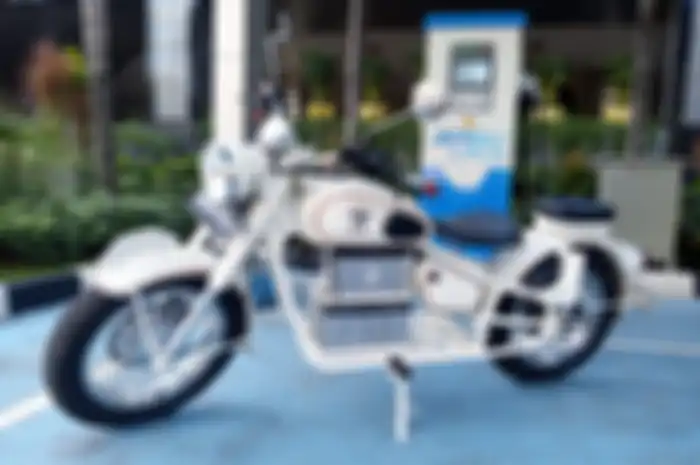 BMW 'Elektrik' R27 punya Bro Hendro