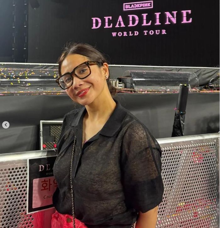 Ditemani Raffi Ahmad, Nagita Slavina nonton konser BLACKPINK di Korea Selatan pada Minggu (06/07/2025). 