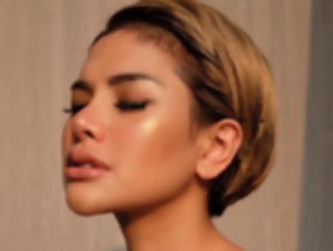 Nikita Mirzani akan permak tubuh di Korea Selatan.