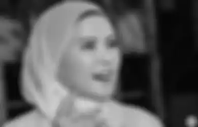 Jadi Mualaf Sejak Dipersunting Raja Dangdut Rhoma Irama, Angel Lelga Pamerkan Momen Bareng Keluarga Meski Beda Keyakinan, Tetap Harmonis Meski Sang Kakak Seorang Pendeta