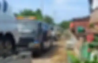Borong 176 Mobil Mewah Usai Jadi Miliarder Dadakan Setelah Jual Tanah ke Pertamina, Ini yang Dilakukan Warga hingga Bikin Tercengang  