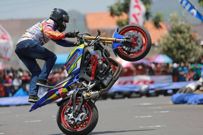 Otobursa Tumplek Blek 2022 akan ada aksi stuntride atau freestyle (foto ilustrasi).