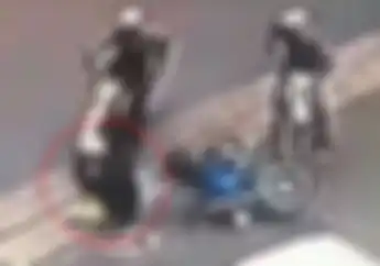 Tanpa Ampun! Begini Cara Polisi Luar Hentikan Penjahat Bermotor