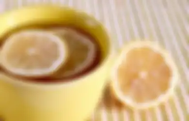4 Manfaat Air Lemon yang Paling Sering Kita Dengar, Bantu Merawat Tubuh Banget Nih!