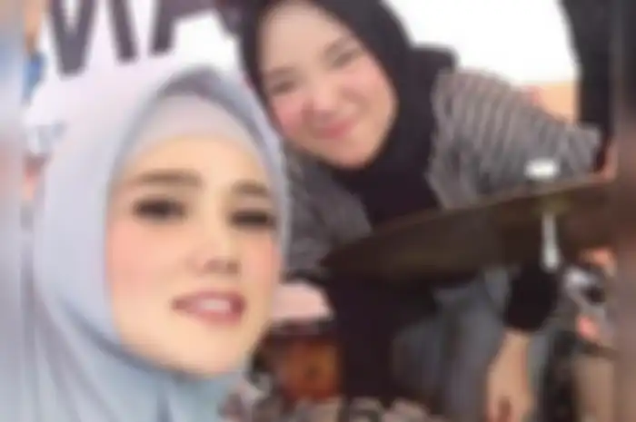 Mulan Jameela dan Nissa Sabyan