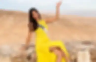 5 Dress Kondangan ala Harnaaz Sandhu, Pemenang Miss Universe 2021!