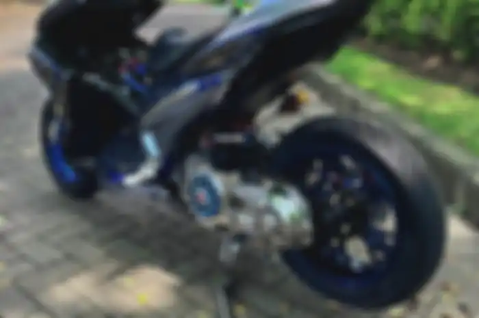 Garang banget modifikasi motor Yamaha Aerox ini, pantesan sabet juara.