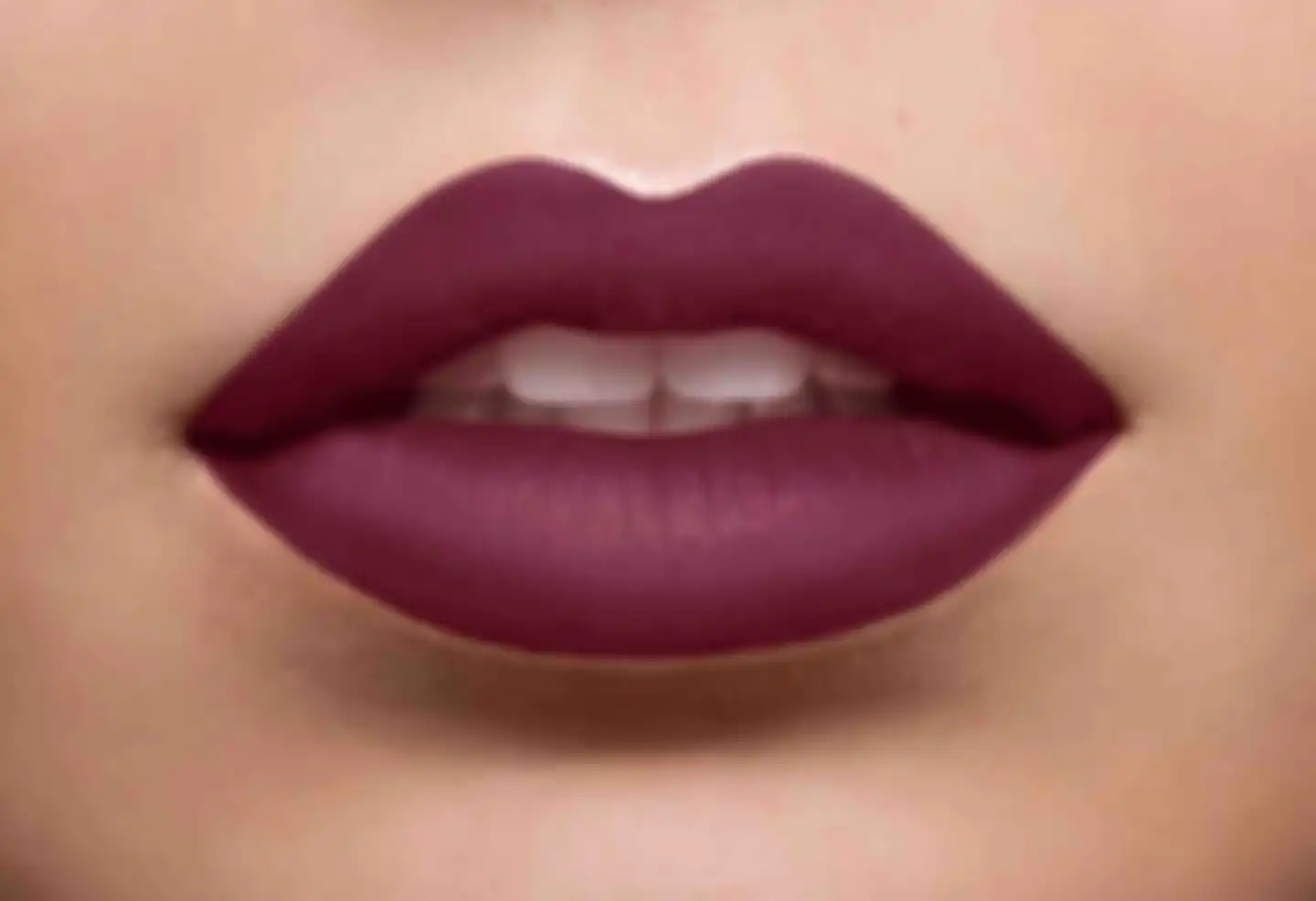 Warna lipstik plum